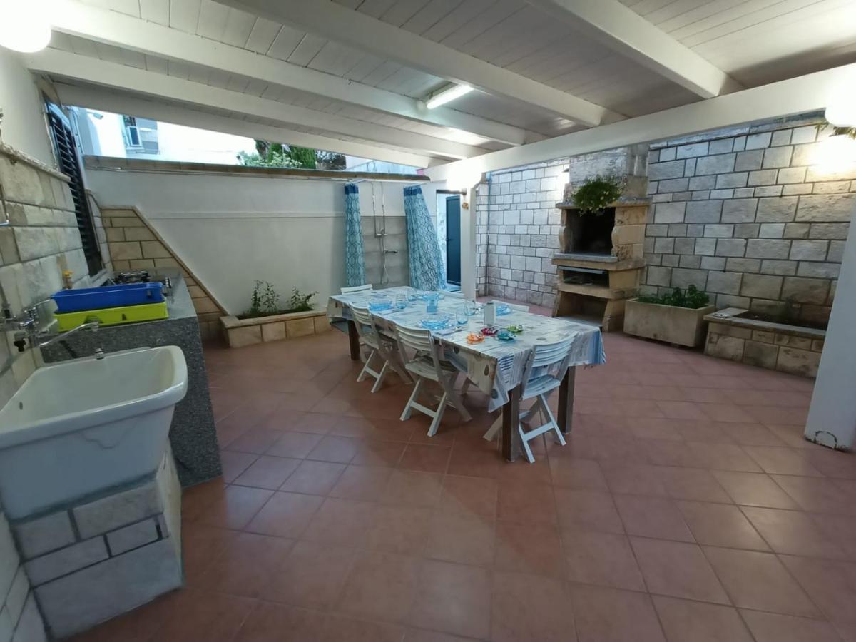 Villetta Poesia 50 M Dal Mare Con Giardino E Parcheggio Torre dell'Orso Eksteriør billede